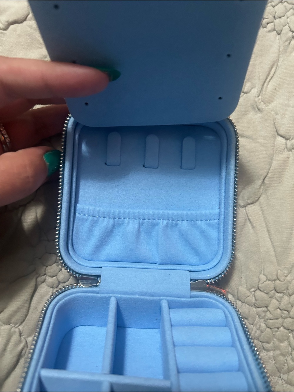 NEW Swarovski Blue Jewelry Travel Case with Embossed Logo - Picture 3 of 6